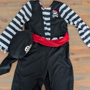 Kids Pirate Costume with Hat - Black and Red